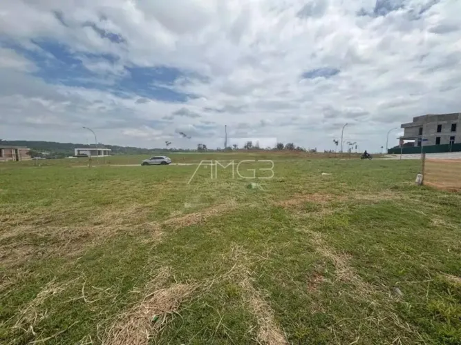 Terreno à venda no Vista Campinas