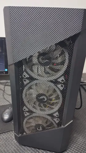 PC Gamer Xeon E5-2620 v3 + 16GB DDR4 + SSD 240GB + X99 + RGB + Fonte 600W