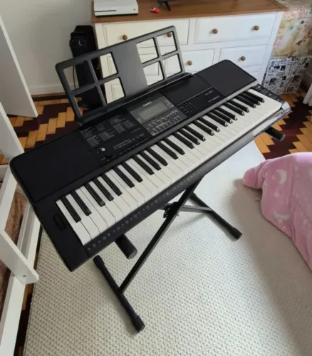 Teclado CT-X800 + Bolsa de transporte + Suporte