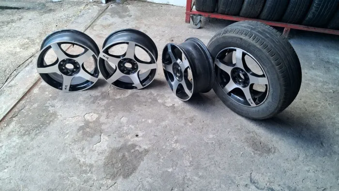 Jogo de rodas esporte aro 15