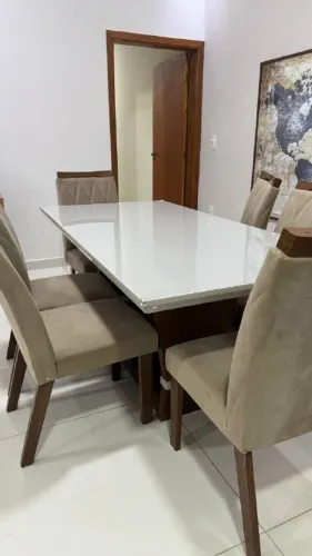 Conjunto de Jantar Mesa Retangular e 6 cadeiras