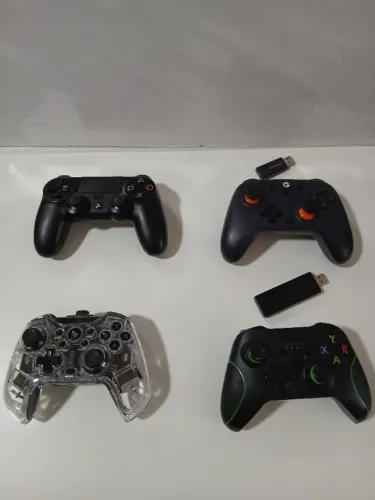 Lote 4 Controles Para Conserto ou Peças - PS4 Original + GameSir