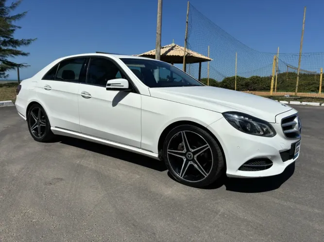 Mercedes-Benz E-350 CGI Avant. Sport 3.5 306cv Aut. 2014
