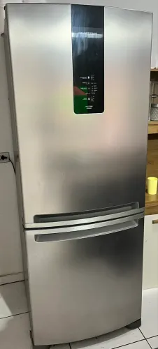 Geladeira Brastemp inox