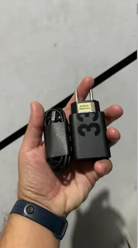 CARREGADOR (cabo e fonte) ORIGINAIS DA MOTOROLA DE 33w