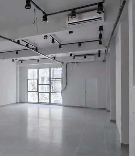 Sala comercial na Rua Quinze de Novembro, 317 - 3° andar 170 m²