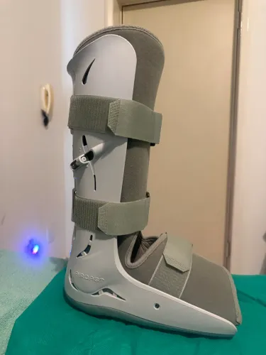 Bota Ortopédica Foam Walker Longa Imobilizadora Aircast - M