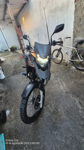 Xre 300 abs 2022