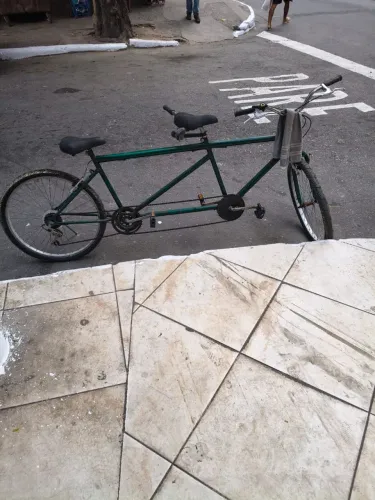 Vendo Bicicleta Tandem (Dois Lugares) Verde - Rara Oportunidade!
