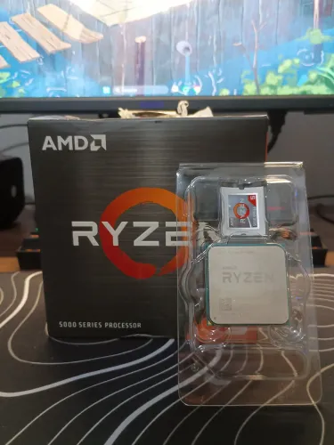 Ryzen 5 3400G - Com vídeo integrado (impecável)
