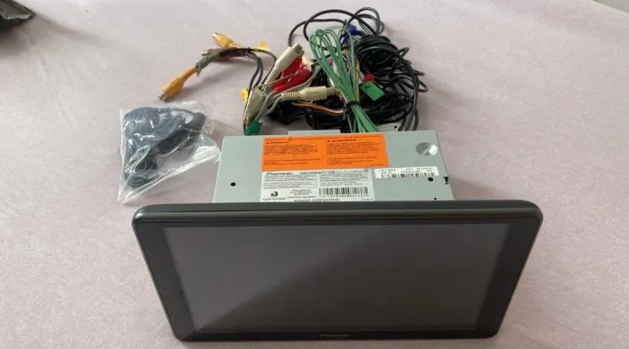 Multimídia Pioneer DMH-ZF8550TV 9 polegadas 
