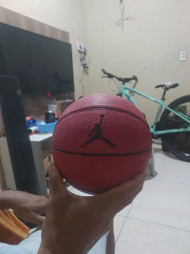 Bola de Basquete Nike Jordan Ultimate 2.0 8P - Tamanho 7 (Usada)