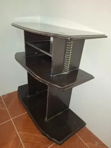 rack tv