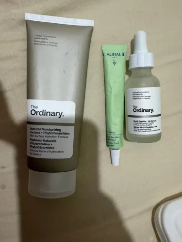 PRODUTOS DE SKINCARE CAUDELIÉ E THE ORDINARY