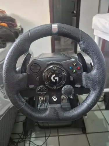 Logitech G923 + Cockpit Extreme Racing