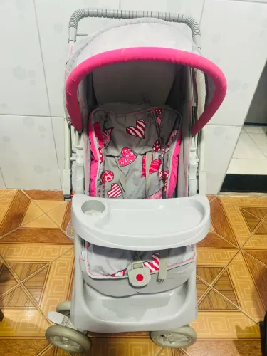 Carrinho de bebê Galzerano Menina
