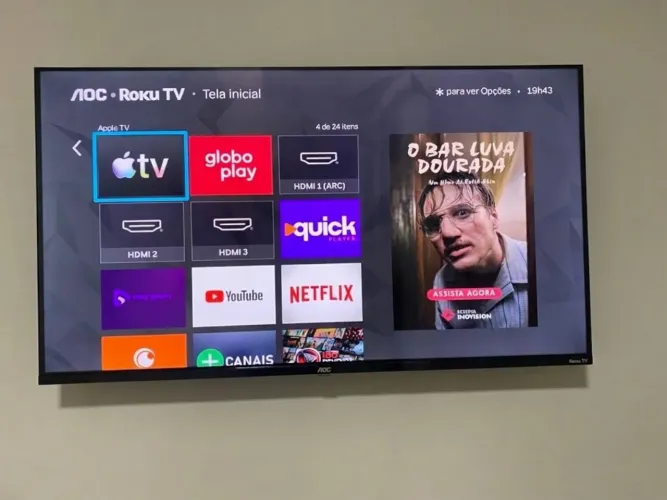 Smart TV AOC Roku TV em Perfeito Estado - Wi-Fi Integrado e Apps