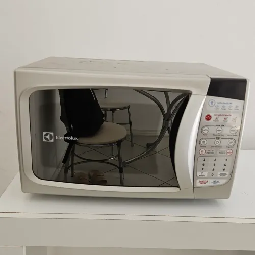Micro-ondas Electrolux 20L