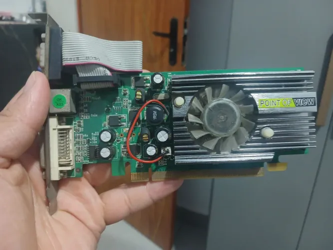 GeForce 8400 GS placa de vídeo