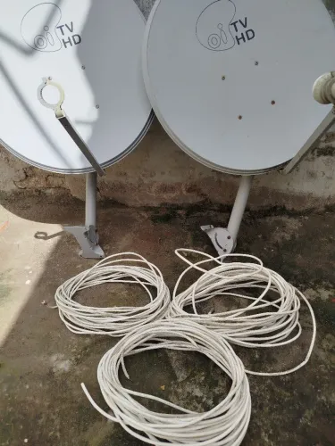 Vendo Kit de duas antenas Sky + 33m de cabo Coaxial 