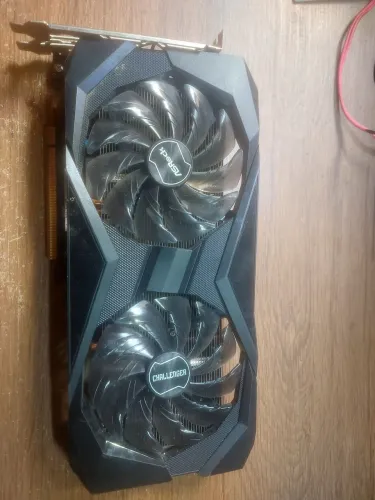 Rx 6600 asrock cld 8gb (com defeito)