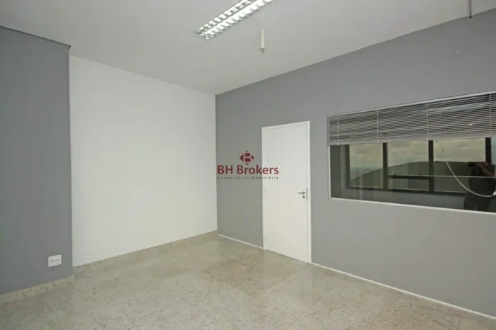SALA COMERCIAL PARA LOCAÇÃO | VILA DA SERRA