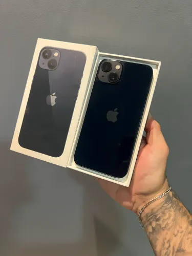 iPhone 13 - 128 GB