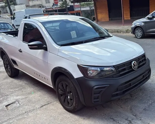 Volkswagen Saveiro Robust 1.6 Total Flex 16V 2024