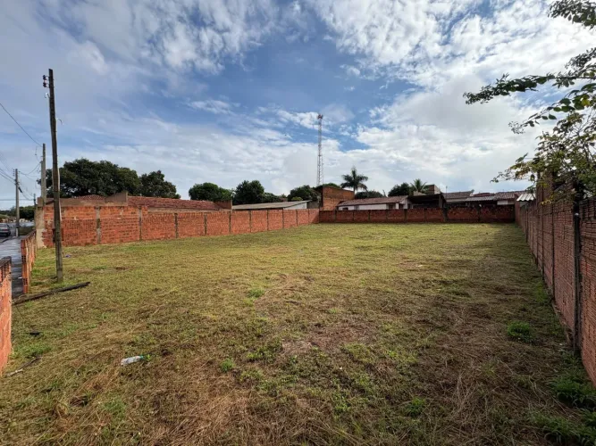 Terreno para Venda em Guarantã, Guarantã