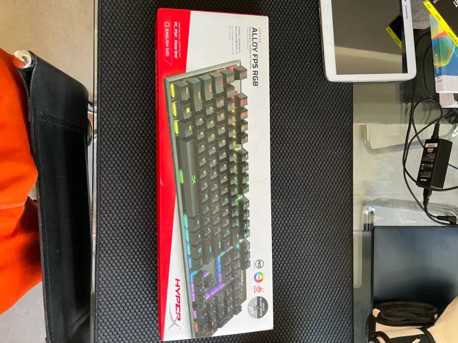 Teclado HyperX Alloy FPS RGB - Silver