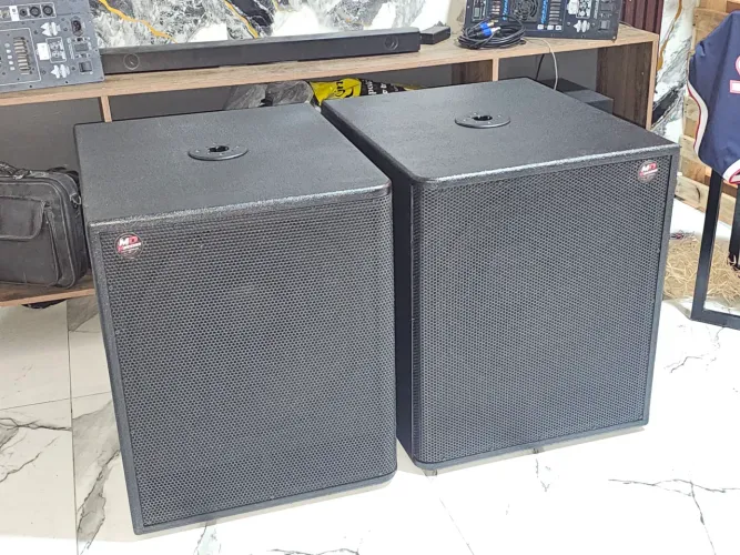 Sub ativo e passivo 18plg 1200wts dclass 
