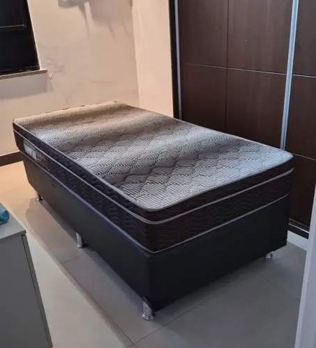 Vendo cama solteiro com base