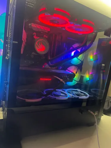 Gabinete Gamer Redragon Aquario Reflect Flow
