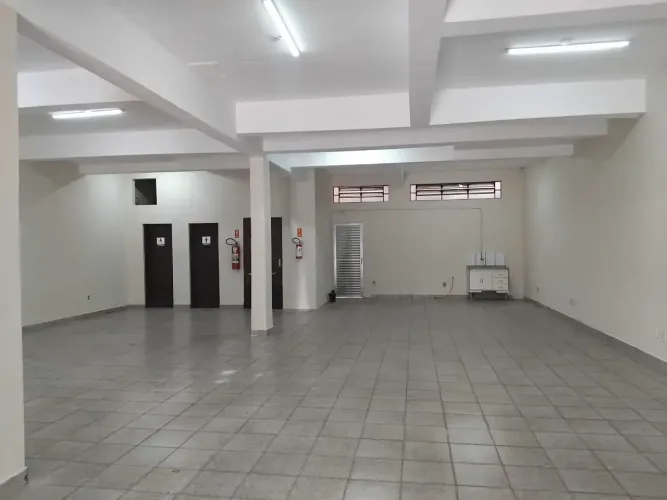 Imóvel para aluguel tem 195 metros quadrados em Jardim Morada do Sol - Indaiatuba - SP