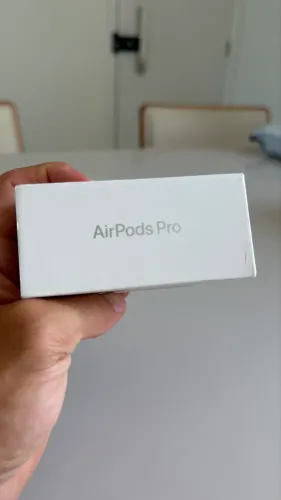 Apple AirPods Pro 3 - NOVO, LACRADO.