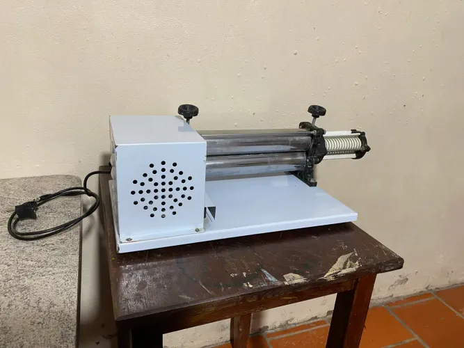 Cilindro Elétrico com talharim Arke