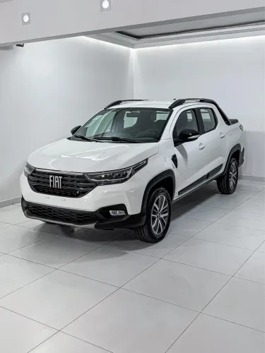 Fiat Strada Volcano 1.3 Flex 8V CD 2026