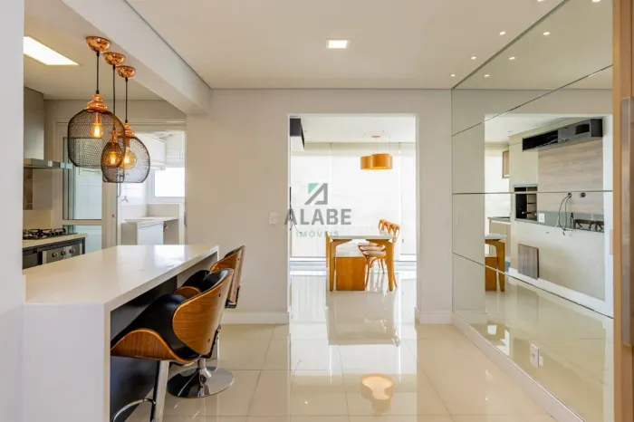 Apartamento para venda em Santo Amaro com 2 quartos, 65m²