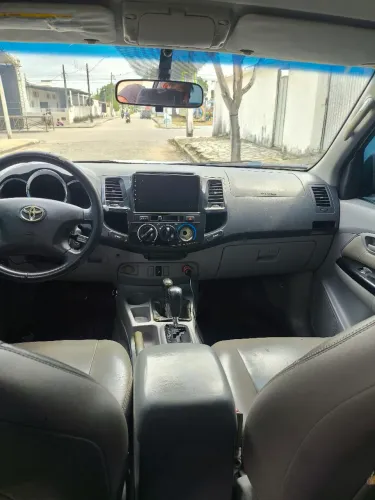 Toyota Hilux CD SRV D4-d 4X4 3.0 TDI Diesel AUT 2006
