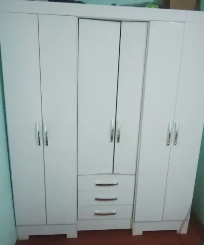 Guarda-roupa casal - 6 portas e 3 gavetas (branco, modelo simples, sem espelho)