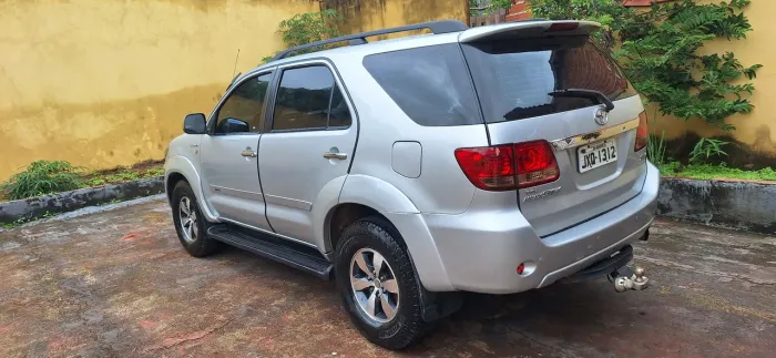 Toyota Hilux SW4 SRV D4-d 4X4 3.0 TDI Dies. AUT 2008