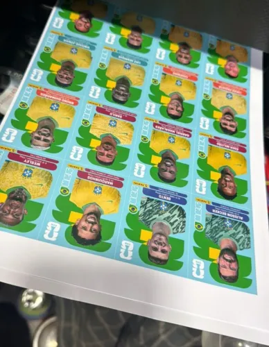 Seleções Completas - Figurinhas Da Copa [2026] (R$ 35 Por Página)