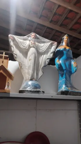 Todas as imagens por um só preço desapego de loja de umbanda 