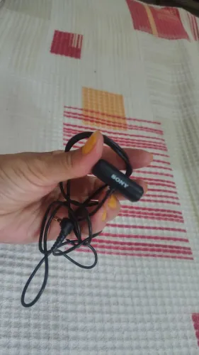 Microfone Sony com fio 