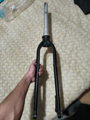 Garfo Tsw Quest novo sem uso!