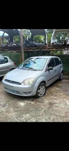 Vende-se sucata ( peças) Ford Fiesta 1.0 2006