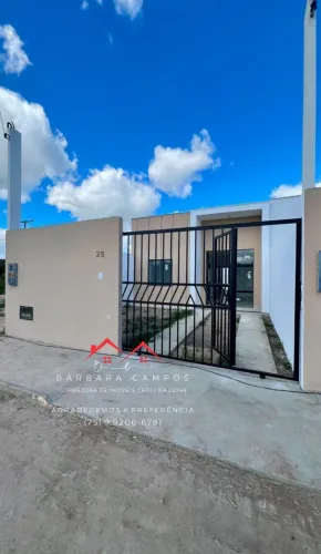 Casa 2/4 sendo uma suíte, bem localizada bairro Papgaio
