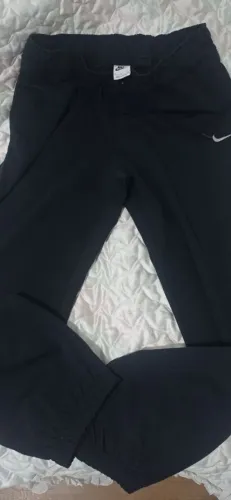 Calça Nike nova