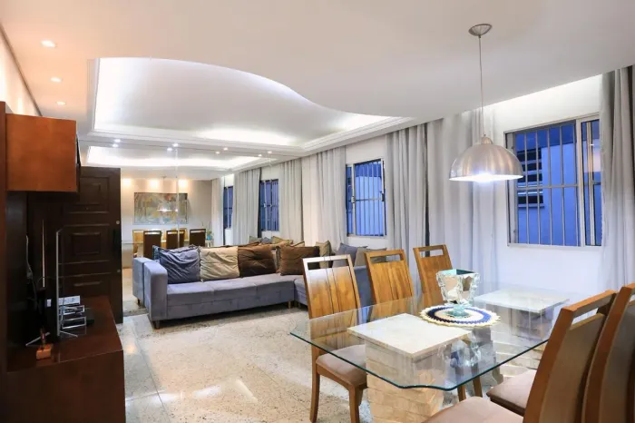 Apartamento à Venda - Graça, 3 Quartos, 130 m2