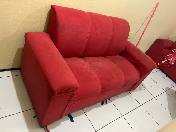Vendo sofá 3 lugares